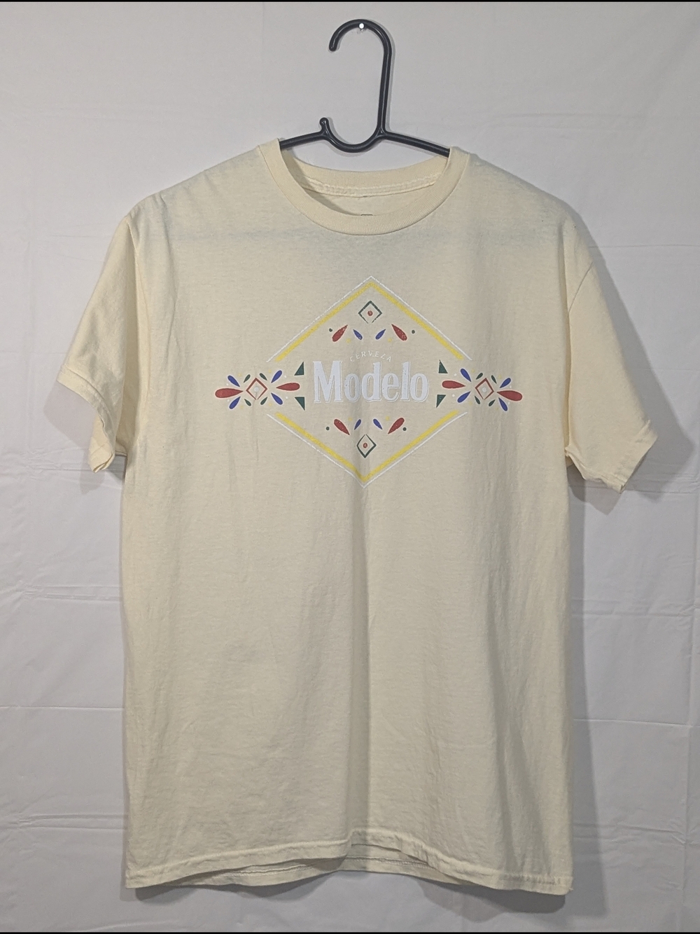 Modelo Espiritu Luchador Graphic T-Shirt Medium Mexican Tile Beer Logo Tee